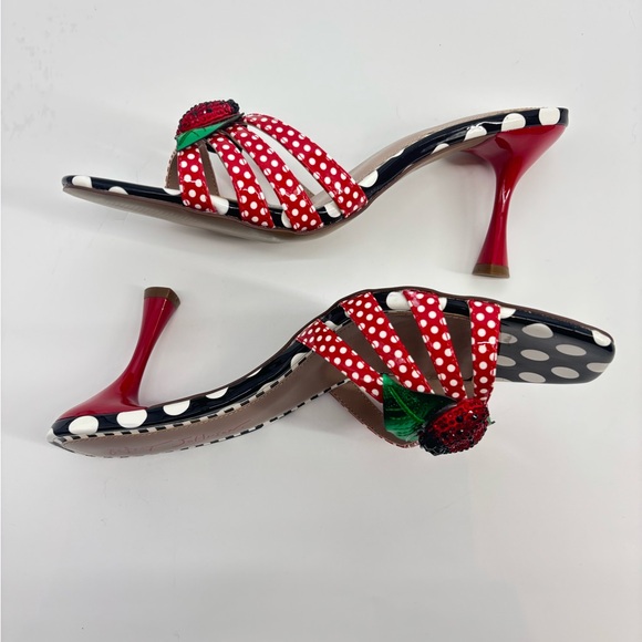 Betsey Johnson Clovr Red and White Ladybug Embellished Slip On Sandal - Picture 4 of 15